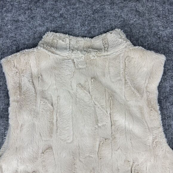 Sanctuary Vest Women Medium Beige Faux Fur Soft Full Zip Tooth Toggle Button - Picture 8 of 12
